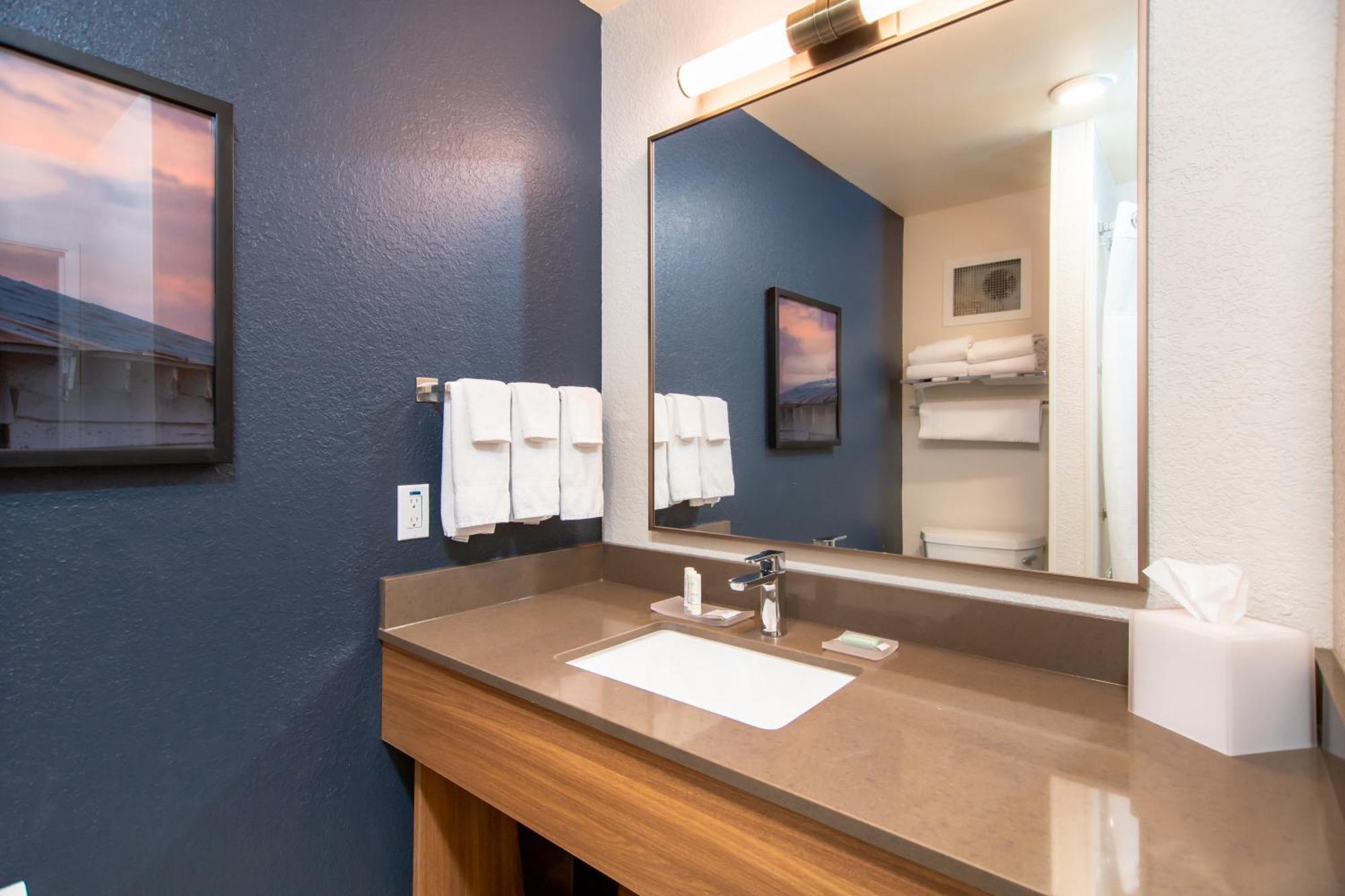 Fairfield Inn & Suites Rapid City Quarto foto